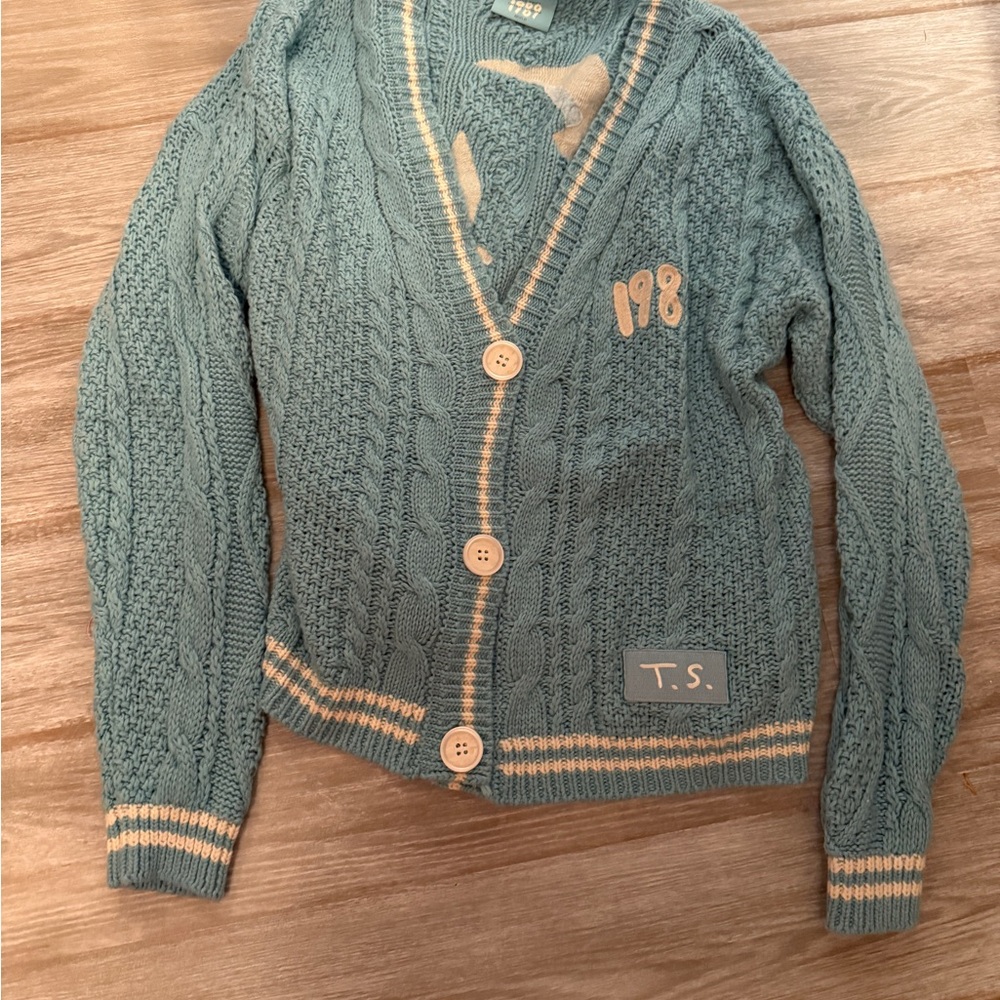 Taylor Swift 1989 Cable Knit Cardigan
